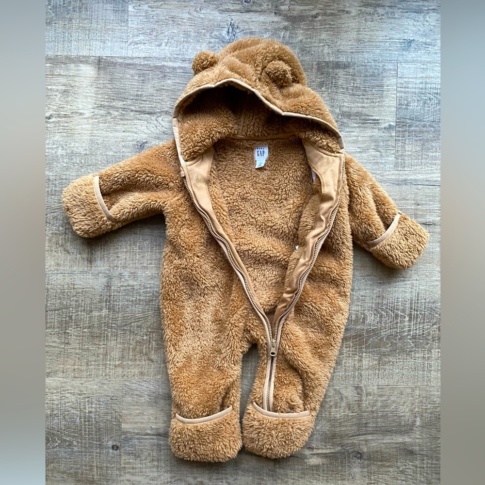 Baby Sherpa one piece. Brannan brown color. Size 0-3 months.